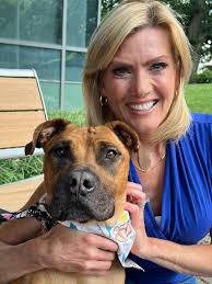 I'M SO THANKFUL… For my beautiful niece, Vivienne, visiting from Atlanta.  Unlike my teenagers, Viv actually ENJOYS taking a picture with me!!