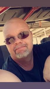 Robert Fauske's Instagram, Twitter & Facebook