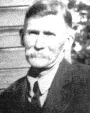 Rita Marcoux's Instagram, Twitter & Facebook