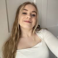 100+ perfiles de «Danilowicz»