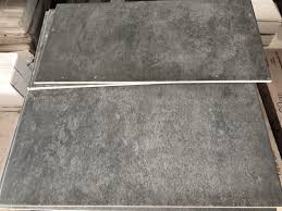 Bodenfliesen sind in einem durchaus größeren spektrum zu finden und werden in den maßen 20 x 20 cm und 30 x 30 cm gern gesehen. Sawitzki Naturstein Service Restposten Fliesen In Betonoptik Anthrazit Material Feinsteinzeug Anthrazit Betonoptik Masse 30x 60cm Noch 33 M2 Auf Lager 13 Pro M2 Naturstein Fliesen Betonoptik Design Hausbau2019 Hausbau Facebook