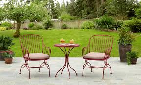 27 Stylish Pieces Of Outdoor Furniture From Walmart That Only Look Expensive Outdoor Bistro Set Outdoor Patio Furniture Sets Outdoor Patio Decor
