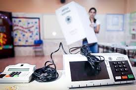 Primeiro, você vota na urna eletrônica normalmente. Voto Impresso Tem Maioria Para Avancar Na Camara Exame