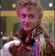 star is actually bi but the only other girl is lucy #thelostboys  #thelostboys1987 #starthelostboys #dwaynethelostboys #markothelostboys #fyp  #foryou