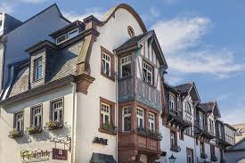 historisches haus am marktplatz von bad homburg poster christian muringer ohmyprints historisches haus bad homburg bilder