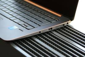 Maybe you would like to learn more about one of these? Business Power Hp Elitebook Folio 1020 G1 T4h47ea Getestet Bitpage De Der Technikblog