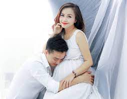 Hiện tại công an đang vào cuộc và bảo vệ tôi 24/7. Diá»…n Vien Hoang Yáº¿n Tá»«ng Váº¥t Váº£ Mang Thai á»Ÿ Tuá»•i 41
