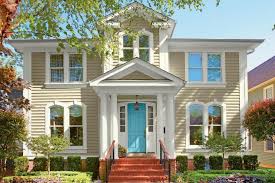 Akan tetapi, ketika anda memilih cat eksterior, pastikan kualitasnya bagus. 10 Warna Cat Dinding Luar Rumah Yang Cerah Terfavorit