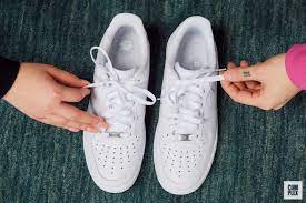 How to bar lace nike air force 1s (the best way!!) sharing buttons How To Wear Air Force 1s Guide On Styling White Af1s Complex