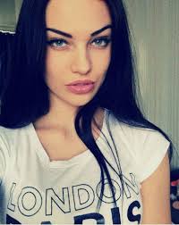 Dasha Derevyankina Kara Rosseau Dark Hair Blue Eyes Hair Beauty Hair Color Blue