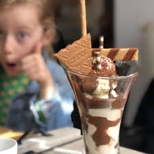 THE BEST 10 COFFEE & TEA near RUE SAINTE-ANNE, 76, 1357 HÉLÉCINE, BELGIUM