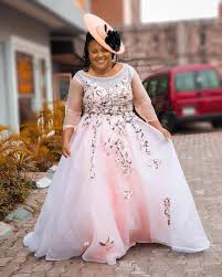 Happy anniversary to mommy and daddy. pay attention: Shedrach James On Twitter Between Tope Alabi And Chioma Jesus Who Has The Best Stage Performance Don T Be Biased Siri Davido Funke Akindele Https T Co 9truoks3y7
