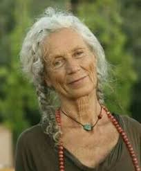 16 Style inspo older women ideas in 2024