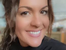 Natalie Whipple's Instagram, Twitter & Facebook