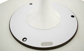 Hailey dining table distressed steel slender tulip base industrial. Saarinen Outdoor Round Dining Table Hivemodern Com