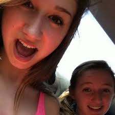 Korrine Click (@KorrineClick)