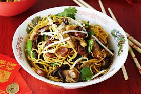 Longevity Noodles (长寿面 Chángshòu Miàn)