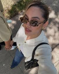 Karla Espinoza's Instagram, Twitter & Facebook