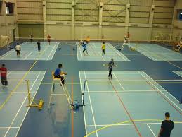 Ini merangkumi aktiviti untuk para pelajar dan kakitangan. Persatuan Mahasiswa Terengganu Universiti Malaya Permata Um Berjaya Menganjurkan Kejohanan Badminton Terbuka Permata Um 2011