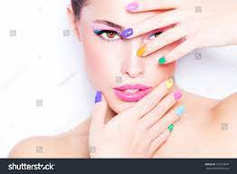 It is headquartered in new york. Informationen Zum Aktualisierten Wasserzeichen Shutterstock Contributor Support And Faqs
