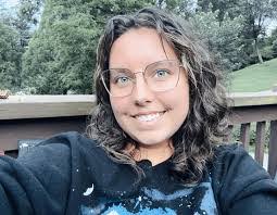 Tabitha Hall's Instagram, Twitter & Facebook