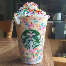 Homemade Macrofriendly Starbucks Secret Menu Vanilla Birthday Cake Batter Frappe Ohh My Goodness T Boissons Starbucks Starbucks Nourriture Delicieuse