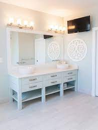 The difference can be better spotted. Beach House Coastal Paint Color Ideas Home Bunch Interior Design Ideas