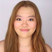 Doris Bobik's Instagram, Twitter & Facebook