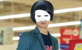 Jom support em download lagu ni di. Dua Juta Pengikut Baru Buka Topeng