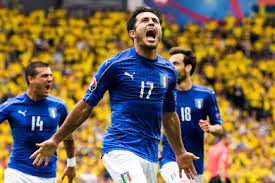 Résultats de foot en italie et calendriers complets pour la saison. L Italie Toujours Aussi Impitoyable Debrief Et Notes Des Joueurs Italie 1 0 Suede Football Maxifoot