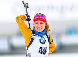 Janina hettich in der abfahrt. Wintersport Janina Hettich Kleine Hoffnung Auf Wm Wintersport Schwarzwalder Bote