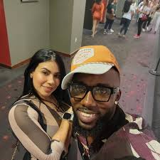 Cenelia Pinedo Blanco is a young American model and actress. Blanco is from  Cartagena de Indias, Colombia. She got in the limelight after getting  married to Cuban-Mexican Major League Baseball outfielder Randy