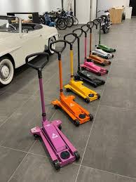 AC Hydraulic DK20 4400lb Floor Jack Pink TOLDK204010 TOL DK20 4010  TOL.DK20.4010