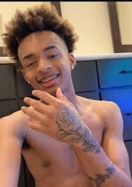 I'm from Memphis Tennessee Wassup everyone