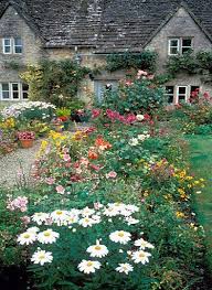 Workshop Garden Inspiration Cottage In The Oaks English Cottage Garden Cottage Garden English Country Gardens