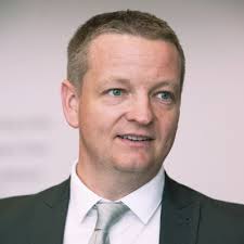 I felt so lonely as a charity leader. I had no-one to turn to: • Chair? Let  them think I'm not up to the job? No way! • Team? And ruin my "