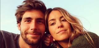 Luego empezó a triunfar la canción y sus amigos no paraban de. Alvaro Soler Y Sofia Ellar Se Han Comprometido