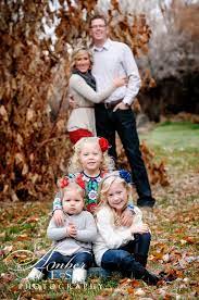 Parents In The Back Kids In The Front Family Photography Fall Pictures Family Posing