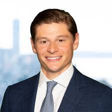 Lucas Agnew's Instagram, Twitter & Facebook