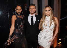 Vedetele de la hollywood au avut mai mult noroc şi au păşit în lumea celebrităţii fără stresul de la examene şi de la admitere, pentru că diploma lor recunoscută pe plan internaţional a fost talentul. Cele Mai Fitoase Vedete De La Hollywood