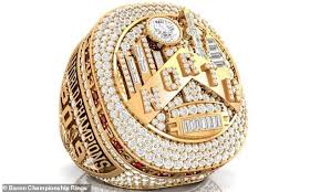 Hot los angeles lakers 2020 flip top championship ring ships from usa!!! Lakers Honor Kobe Bryant With New Championship Rings Worth Over 150 000 Each Daily Mail Online