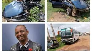 Wybierz abarth ac cars acura aeon aixam alfa romeo alpina aro arrinera artega asia motors aston martin audi austin. Popular Radio Presenter Sunday Alakinde Dies In Auto Crash Osun Govt Mourns Nigeriadailynews
