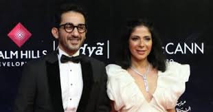 Jun 29, 2021 · أعلنت تارا عماد انضمامها إلى فريق عمل الفيلم الكوميدى الجواهرجى الذى يجمع محمد هنيدى ومنى زكى بعد مرور ما يقرب من 23 عاما على تجربتهما الأولى فى فيلم صعيدى فى الجامعة الأمريكية. Ø±Ø³Ø§Ù„Ø© ØªÙ‡Ø¯ÙŠØ¯ Ø·Ø±ÙŠÙØ© Ù…Ù† Ù…Ù†Ù‰ Ø²ÙƒÙŠ Ù„Ø£Ø­Ù…Ø¯ Ø­Ù„Ù…ÙŠ Ø¨Ø¹Ø¯ ÙÙŠØ¯ÙŠÙˆ ØµØ§Ø­Ø¨Ø© Ø§Ù„Ø³Ø¹Ø§Ø¯Ø© Ø§Ù„ÙŠÙˆÙ… Ø§Ù„Ø³Ø§Ø¨Ø¹