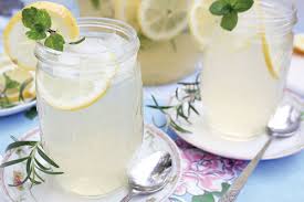 Pomegranate pear infused coconut water is the right drink to choose if you love the flavour of pomegranate. Think Happy Be Happy Amazing Coconut Water Drink Recipe Michelle Verdugo High Health Wellbeing
