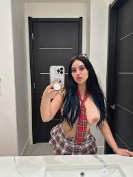 julianicolestar (starrbabyyy01) Nude OnlyFans Leaks (8 Photos) |  TheFappening