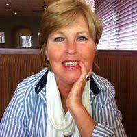 Renée Hooper (hooper0098)