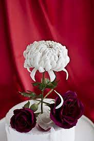 Chrysanthemum Gumpaste Flower With The Two Plummy Roses Underneath Sugar Flowers Gum Paste Flowers