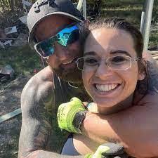 Chris Traweek's Instagram, Twitter & Facebook