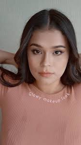 #glowymakeuplook #oriflame #perlasbronceadoras #acidohialuronico  #giordanigold #orinfluencer2023 #guatemala #beauty #glow #maquillaje  #makeup #tendencia #reels