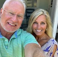 Connie Pickle's Instagram, Twitter & Facebook